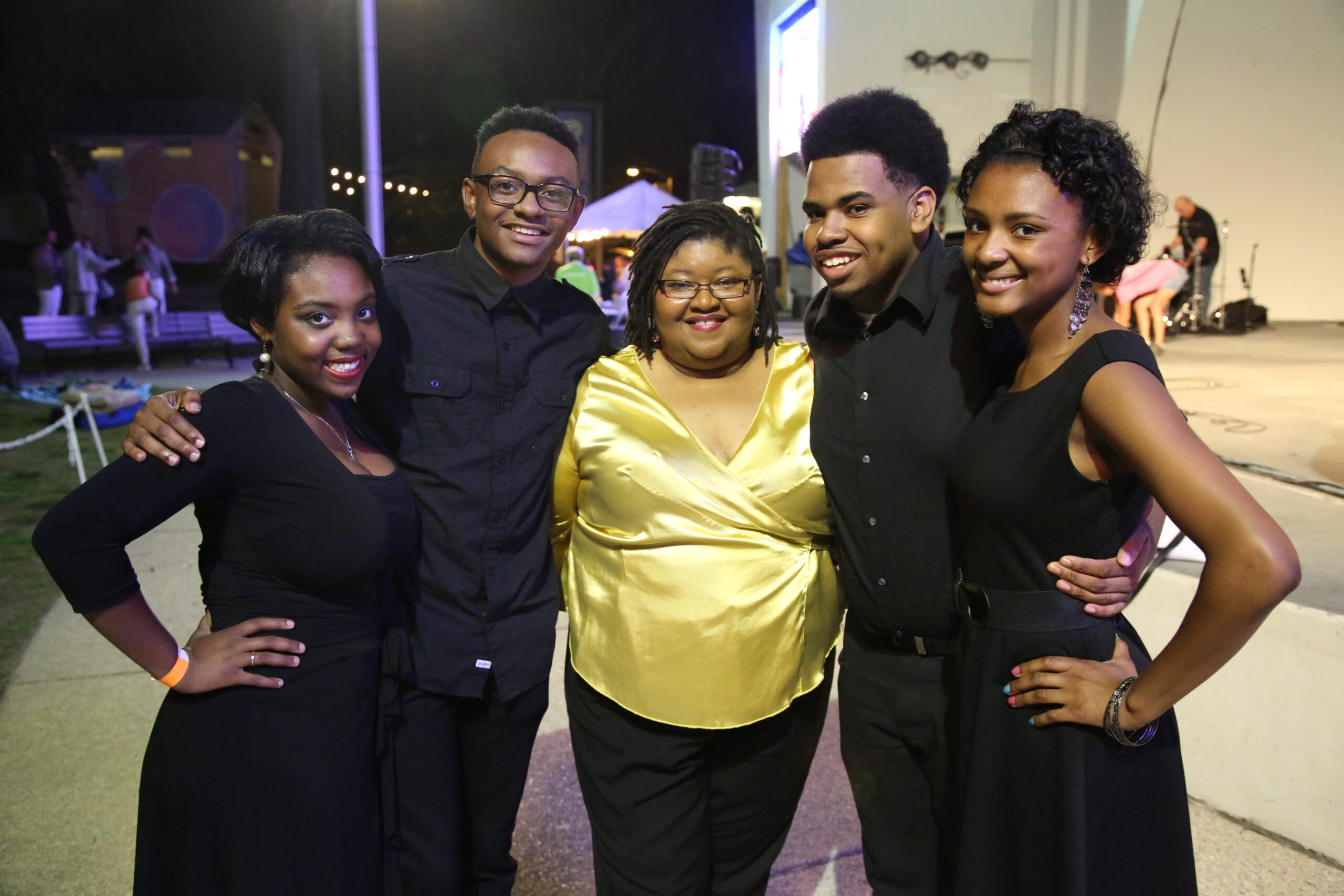 Black Roots of Opera at Opera Memphis | 9 Levitt Shell_Green w Stax Classics Singers